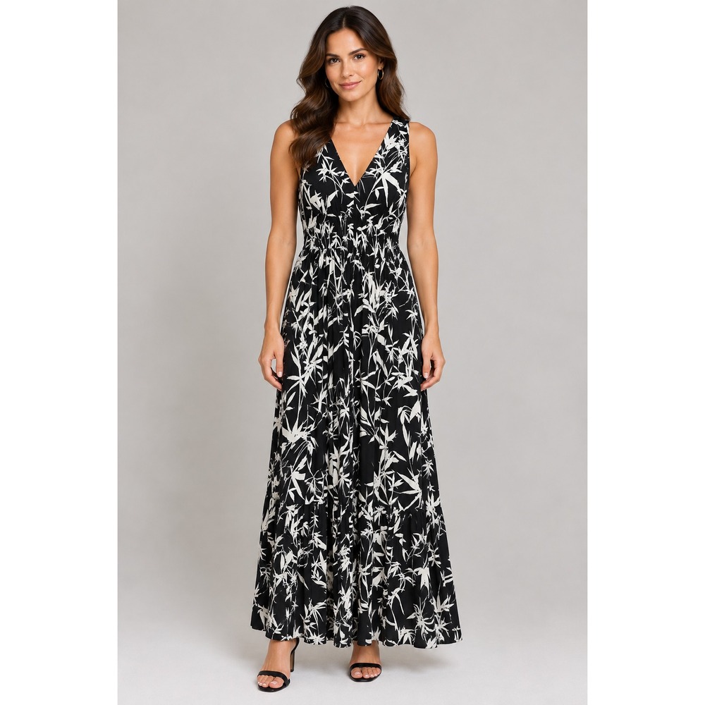 Express Maxi Dress Women Small Black Cream Excellent Bamboo Leaf Smocked V-Neck